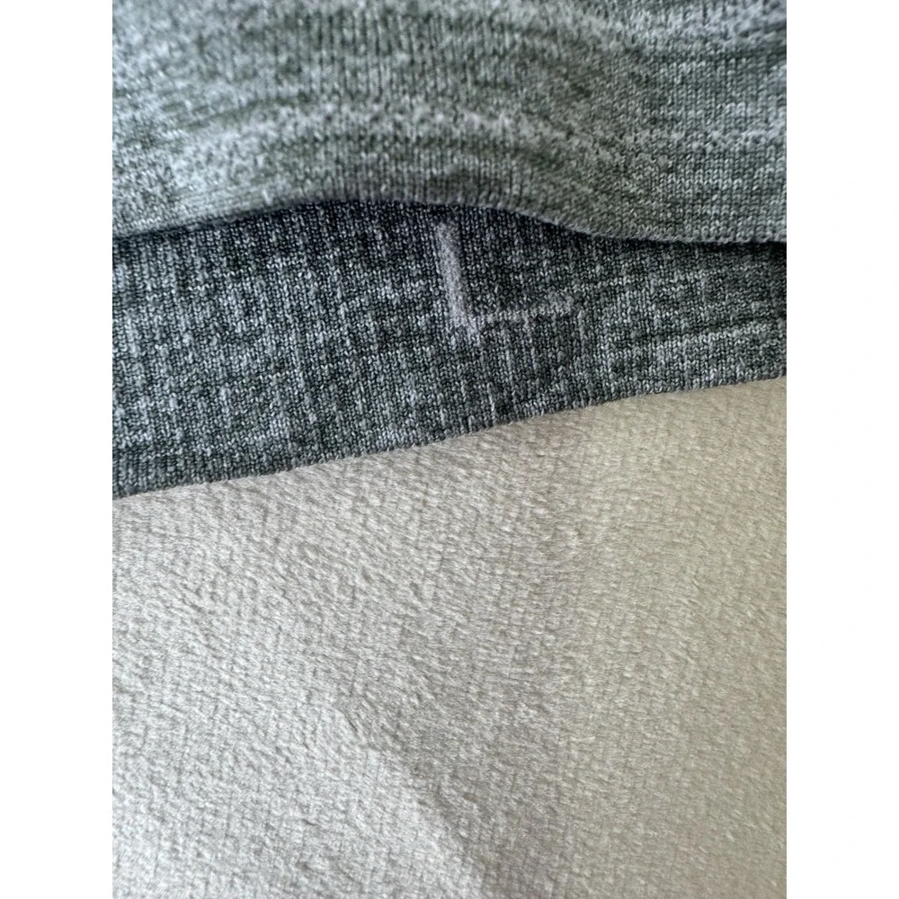 Lululemon Metal Vent Tech Performance Shirt Striped Top U3 Gray Ombre Men's Sz L